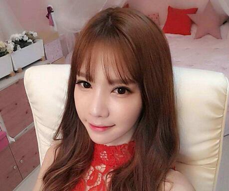 祛眼袋的方法有哪些?