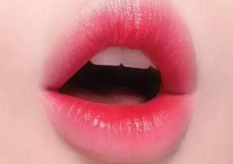 別的豐唇的材料還有什么?