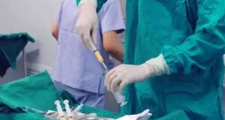 閆海廷醫(yī)生的個(gè)人簡(jiǎn)介