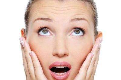 抬頭紋該如何祛除？不想當老太太的話就趕緊來！