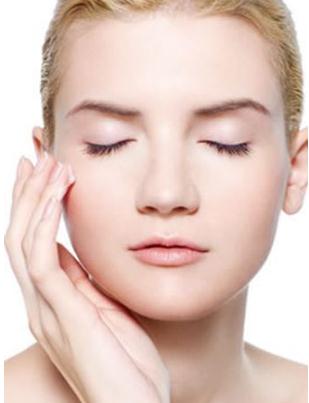 楊忠醫(yī)生的資料簡(jiǎn)介，以及真人整形案例分享！