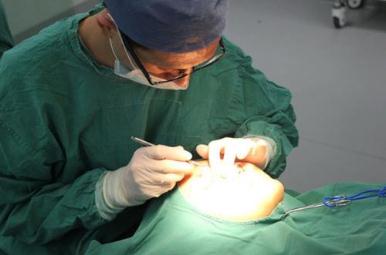 隆鼻手術(shù)鼻部手術(shù)怎么樣？