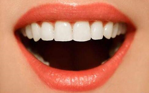 拔牙后的注意事項