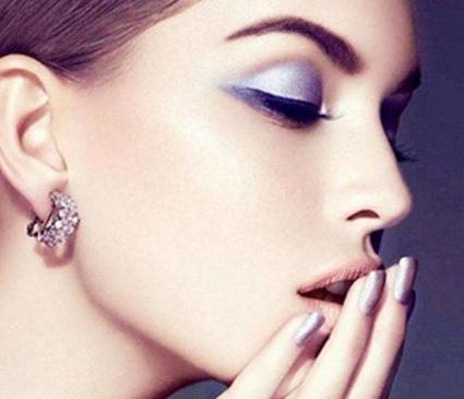 做完自體肋骨隆鼻術(shù)后多長(zhǎng)時(shí)間可以恢復(fù)？