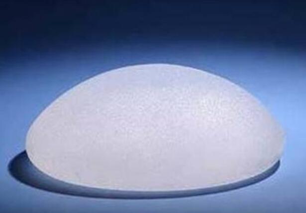 水滴形隆胸假體