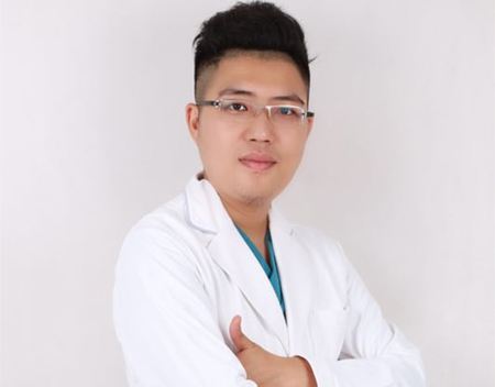 王皓民醫(yī)生講解：為什么全切雙眼皮會(huì)變成三眼皮？