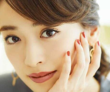 邊緣比較傾斜，末端比較鋒利的線除皺是啥？給你杜絕皺褶沒(méi)苦惱