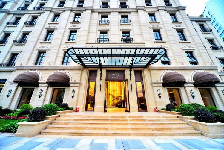 四川米蘭柏羽醫(yī)學(xué)美容醫(yī)院怎么樣-概況-資質(zhì)-口碑