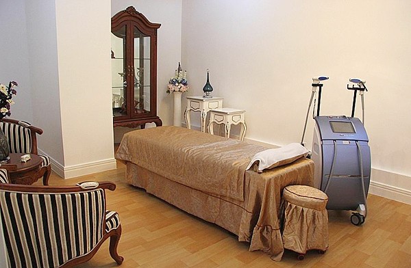 劉瑩醫(yī)生-個人簡介-口碑-貴陽美萊醫(yī)療美容醫(yī)院