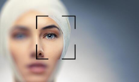 眼窩脂肪填充手術(shù)有硬塊怎么辦?