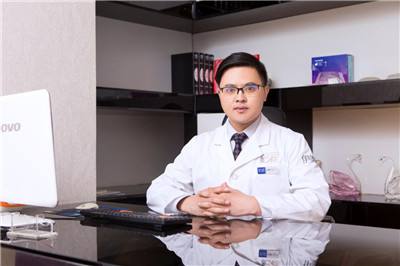 王清峰醫(yī)生-簡介資料-資質(zhì)-口碑-濟(jì)南伊美爾整形