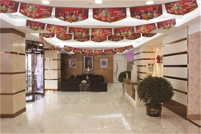 侯亞杰醫(yī)生-簡介資料-資質(zhì)-口碑-沈陽市百嘉麗整形