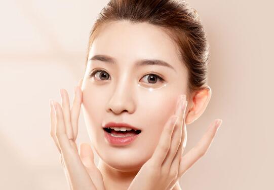 魚尾紋除皺的方法有哪些？好的方式匯總！