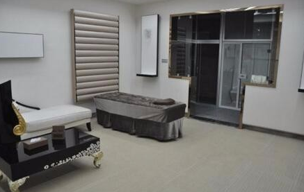 張姣姣醫(yī)生-資料簡介-口碑-資質(zhì)-長沙愛**