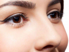 瀘州可麗雅整形醫(yī)院假體隆鼻的特點(diǎn) 假體需要更換嗎