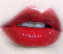 漂唇手術(shù)怎么做?常用的方法整理如下