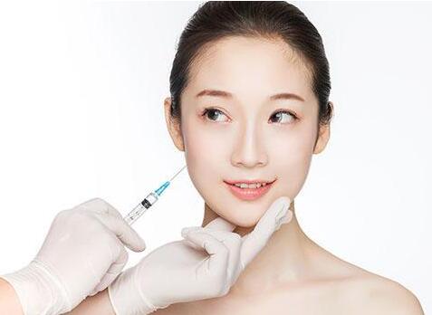 打注射瘦臉對健康有害嗎?國產(chǎn)瘦臉注射瘦臉的優(yōu)勢和劣勢