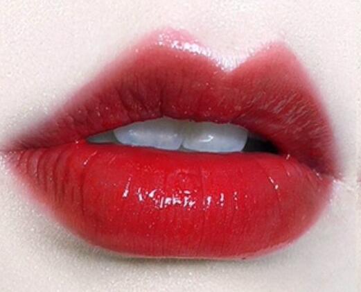 漂唇補(bǔ)色是不是再做一次呢