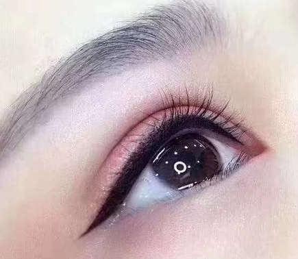 紋眼線會不會褪色變色?