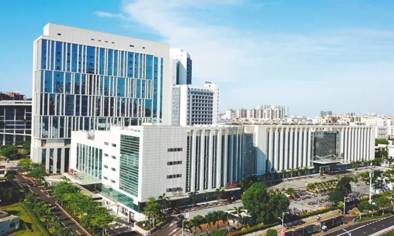 海南省人民醫(yī)院整形美容外科價格價目表_專家簡介_擅長及路線分享