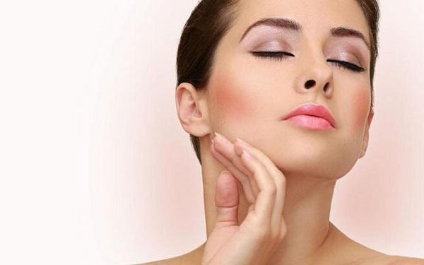 做寬鼻矯正需要多少錢?費用是多少?