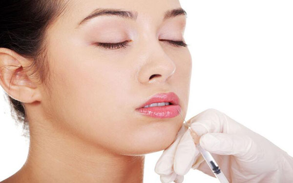 做玻尿酸豐唇珠的流程是什么?恢復(fù)時(shí)間要多久?