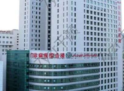 新疆自治區(qū)人民醫(yī)院整形眼袋怎么樣？坐診醫(yī)生余萍、郭智龍簡(jiǎn)介_評(píng)價(jià)介紹