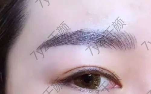 關(guān)于做眉毛的誤區(qū)