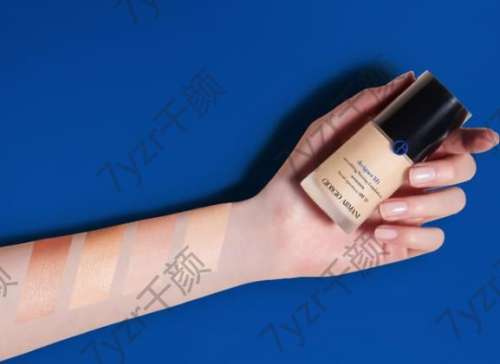 我的彩妝盤：從混合油皮到橄欖皮的美妝選擇