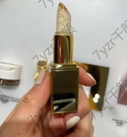 TF口紅好看的10款顏色，讓你成為派對(duì)焦點(diǎn)！