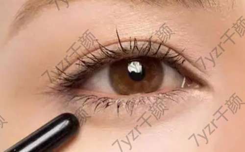 臥蠶優(yōu)勢(shì)大揭秘：你真的適合畫(huà)臥蠶嗎？